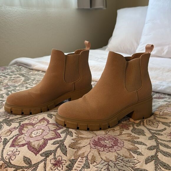 Amazon | Tan Ankle Boots Size 9.5 - Picture 3 of 7